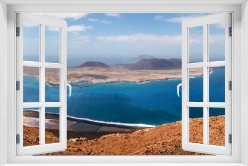 Fototapeta Naklejka Na Ścianę Okno 3D - La Graciosa, a small island in the Canary archipelago.