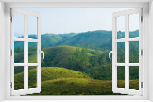 Fototapeta Naklejka Na Ścianę Okno 3D - View of vagamon meadows