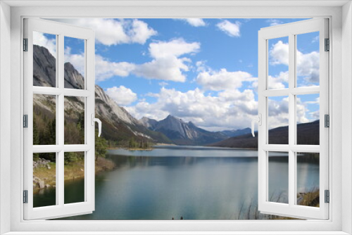 Fototapeta Naklejka Na Ścianę Okno 3D - Summer On The Lake, Jasper National Park, Alberta