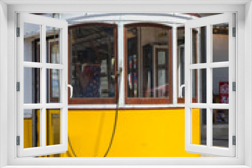Fototapeta Naklejka Na Ścianę Okno 3D - Tram in Lisbon, Portugal