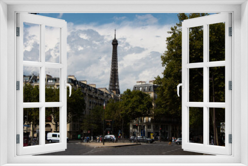Fototapeta Naklejka Na Ścianę Okno 3D - Blick auf den Eiffelturm