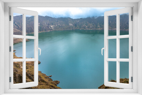 Fototapeta Naklejka Na Ścianę Okno 3D - Quilotoa volcanic lake in Ecuador in South America