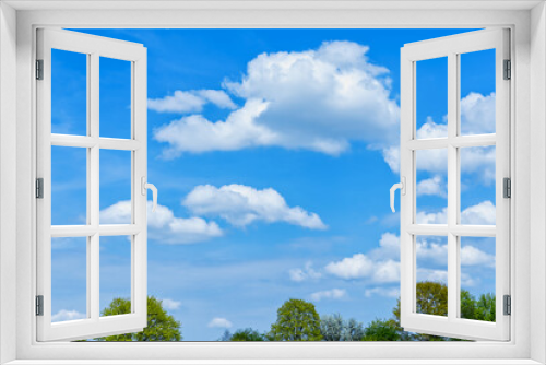Fototapeta Naklejka Na Ścianę Okno 3D - Białe chmury na tle błękitnego nieba
