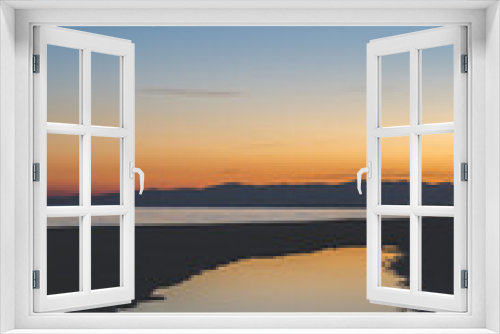 Fototapeta Naklejka Na Ścianę Okno 3D - Spiaggia e Monti