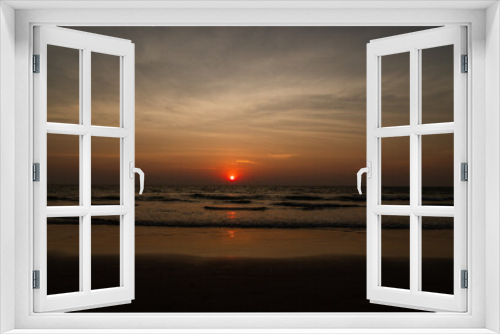 Fototapeta Naklejka Na Ścianę Okno 3D - The Sunset At Goa Beach