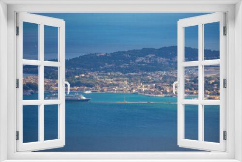 Fototapeta Naklejka Na Ścianę Okno 3D - View of corfu town from pantokrator Mount