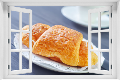 Fototapeta Naklejka Na Ścianę Okno 3D - croissant