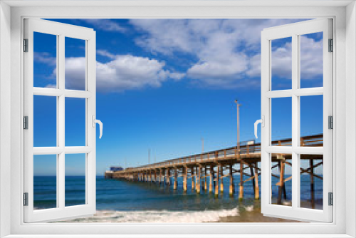 Fototapeta Naklejka Na Ścianę Okno 3D - Newport pier beach in California USA