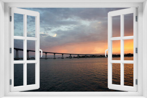 Fototapeta Naklejka Na Ścianę Okno 3D - sunset over the bridge