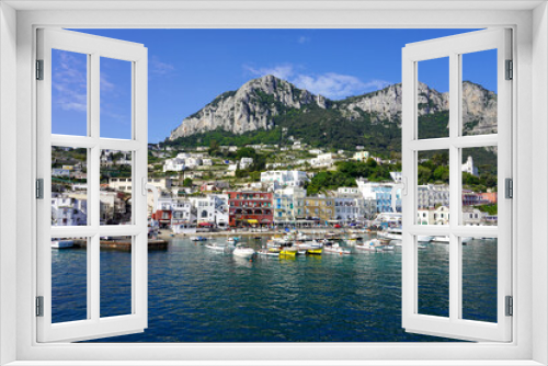 Fototapeta Naklejka Na Ścianę Okno 3D - Wonderful view from the sea of Marina Grande port of Capri Island, Italy