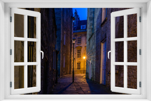 Fototapeta Naklejka Na Ścianę Okno 3D - Walking around the historic city of Bath, Uk