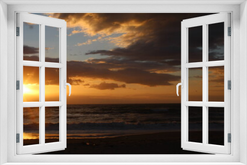 Fototapeta Naklejka Na Ścianę Okno 3D - Tramonto sul mare
