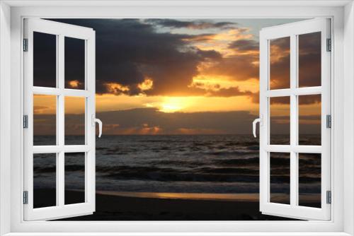 Fototapeta Naklejka Na Ścianę Okno 3D - Tramonto sul mare