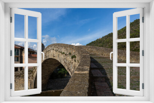 Fototapeta Naklejka Na Ścianę Okno 3D - a historic medieval Italian town