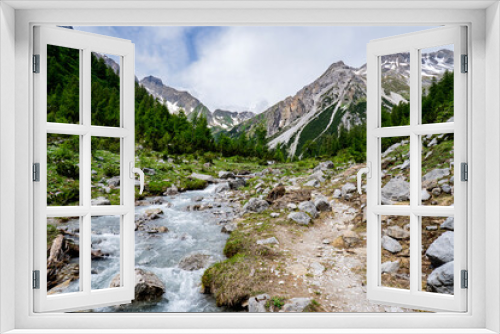 Fototapeta Naklejka Na Ścianę Okno 3D - Alpenpanorama mit Bach in den Tiroler Alpen