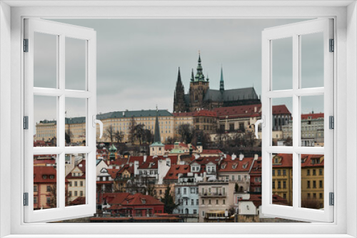 Fototapeta Naklejka Na Ścianę Okno 3D - View of Prague Castle from Charles Bridge in Prague, Czech Republic. Beautiful view of the architecture of the old European city.