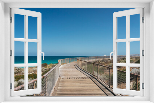 Fototapeta Naklejka Na Ścianę Okno 3D - View of the coastal boardwalk that joins Floreat Beach to City Beach in Perth, Western Australia