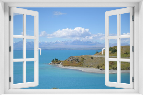 Fototapeta Naklejka Na Ścianę Okno 3D - Blue and transparent lake