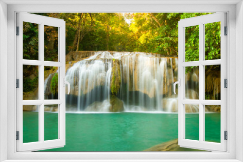 Fototapeta Naklejka Na Ścianę Okno 3D - Erawan waterfall