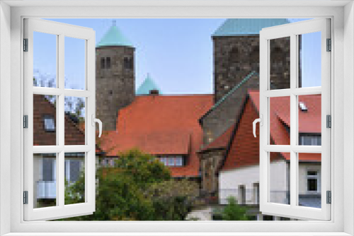 Fototapeta Naklejka Na Ścianę Okno 3D - Michaeliskirche in Hildesheim