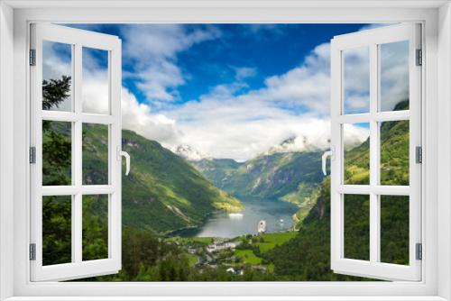 Fototapeta Naklejka Na Ścianę Okno 3D - The Geirangerfjord is a must see for every visitor to Norway