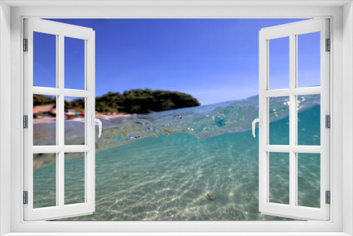 Fototapeta Naklejka Na Ścianę Okno 3D - wave sea beach transparent underwater background