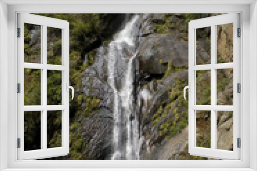 Fototapeta Naklejka Na Ścianę Okno 3D - Waterfall, Takthsang Goemba, Bhutan
