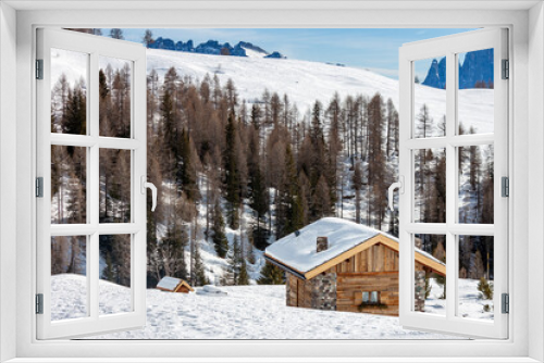 Fototapeta Naklejka Na Ścianę Okno 3D - Chalet a Valfreda e Fuciade in Val di Fassa e Val Falcade, Trentino, Dolomiti, alpi italiane.