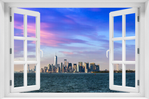 Fototapeta Naklejka Na Ścianę Okno 3D - Statue of Liberty, Manhattan, Jersey
