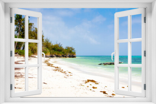 Fototapeta Naklejka Na Ścianę Okno 3D - A vacation to Zanzibar's beaches offers the perfect blend of adventure and relaxation, with opportunities for travel, tourism, and exploration of the island's natural wonders.