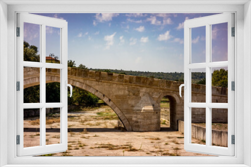 Fototapeta Naklejka Na Ścianę Okno 3D - The ancient Humpback bridge, Harmanli, Bulgaria, sunny scenery, travel photograph, partial view