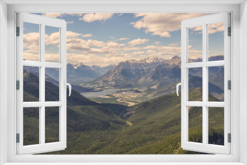 Fototapeta Naklejka Na Ścianę Okno 3D - View of Mount Baldy and Barrier Lake from Yates Mountain