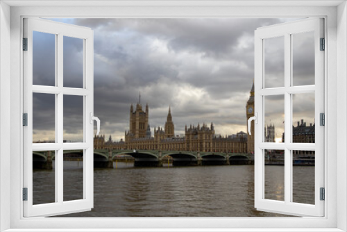 Fototapeta Naklejka Na Ścianę Okno 3D - Grey skies over the Palace of Westminster in London, UK