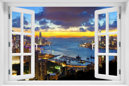Fototapeta Naklejka Na Ścianę Okno 3D - Hong Kong cityscape at sunset