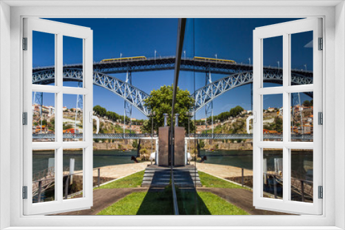 Fototapeta Naklejka Na Ścianę Okno 3D - Mirror view of bridge over the river