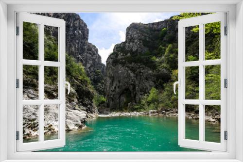 Fototapeta Naklejka Na Ścianę Okno 3D - Perfectly clear water river in European canyon