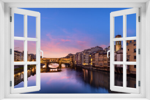 Fototapeta Naklejka Na Ścianę Okno 3D - Florence, Italy at the Ponte Vecchio Bridge crossing the Arno River