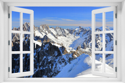 Fototapeta Naklejka Na Ścianę Okno 3D - View of the Mont Blanc massif seen from the Aiguille du Midi. French Alps, Europe.
