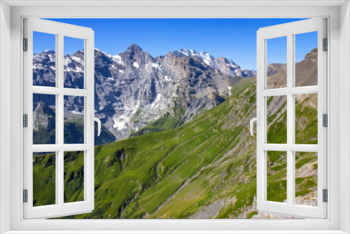 Fototapeta Naklejka Na Ścianę Okno 3D - Scenic view on the Jungfrau Swiss Alps and glacier