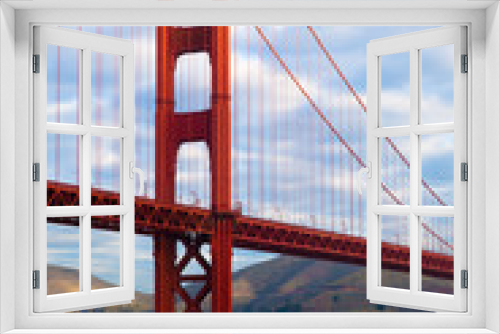 Fototapeta Naklejka Na Ścianę Okno 3D - Golden Gate Bridge in San Francisco, California