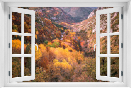 Fototapeta Naklejka Na Ścianę Okno 3D - autumn landscape in the mountains