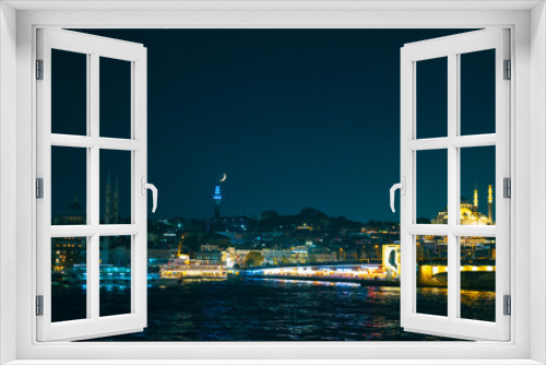 Fototapeta Naklejka Na Ścianę Okno 3D - Istanbul view with Galata Bridge and Suleymaniye Mosque and crescent moon