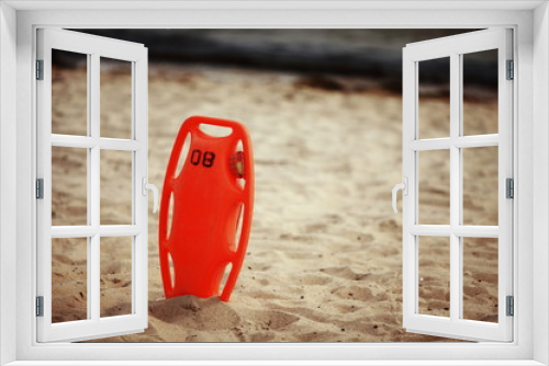 Fototapeta Naklejka Na Ścianę Okno 3D - Lifeguard beach rescue equipment