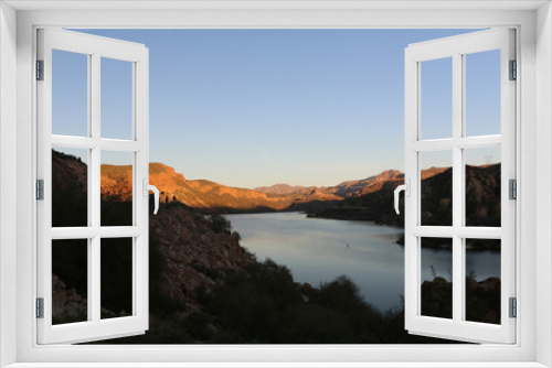 Fototapeta Naklejka Na Ścianę Okno 3D - Canyon Lake