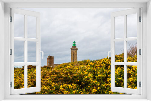 Fototapeta Naklejka Na Ścianę Okno 3D - Leuchtturm in der Bretagne mit Vodergrund