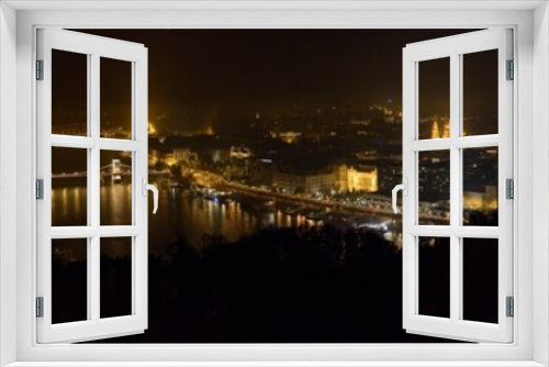 Fototapeta Naklejka Na Ścianę Okno 3D - Panoramic view of Budapest from Gellert Hill, Hungary.
