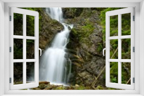 Fototapeta Naklejka Na Ścianę Okno 3D - High waterfall