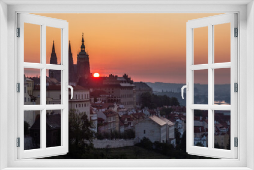 Fototapeta Naklejka Na Ścianę Okno 3D - Early morning view of St. Vitus cathedral and the Lesser side in Prague, Czech Republic