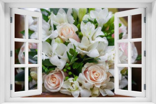 Fototapeta Naklejka Na Ścianę Okno 3D - A beautiful bridal bouquet at a wedding party