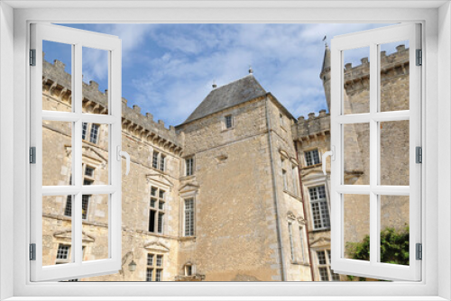 Fototapeta Naklejka Na Ścianę Okno 3D - the castle of Vayres in Gironde
